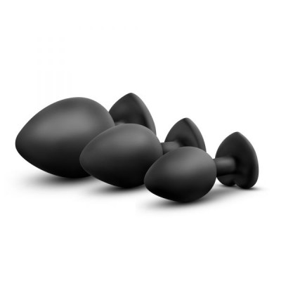 Набор анальных пробок LUXE BLING PLUGS TRAINING KIT BLACK Набор анальных пробок LUXE BLING PLUGS TRAINING KIT BLACK