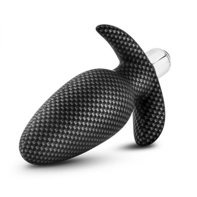 Анальная пробка с вибрацией 3 в 1 BLUSH SPARK THROTTLE AV-01 CARBON FIBER Анальная пробка с вибрацией 3 в 1 BLUSH SPARK THROTTLE AV-01 CARBON FIBER