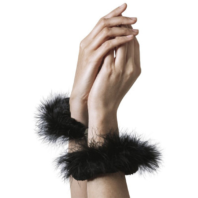Наручники металеві Adrien Lastic Handcuffs Black з чорною пухнастою обробкою Наручники металеві Adrien Lastic Handcuffs Black з чорною пухнастою обробкою