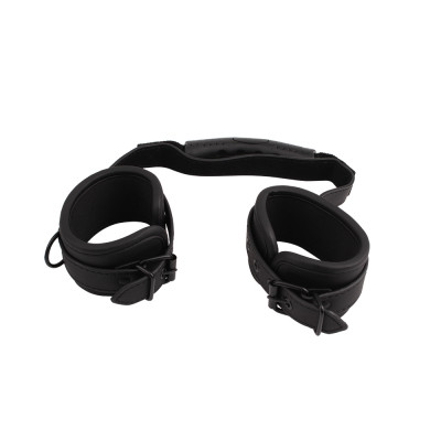 Фиксаторы для рук Chisa Behave Ignite Your Fantasy Cuffs с держателем