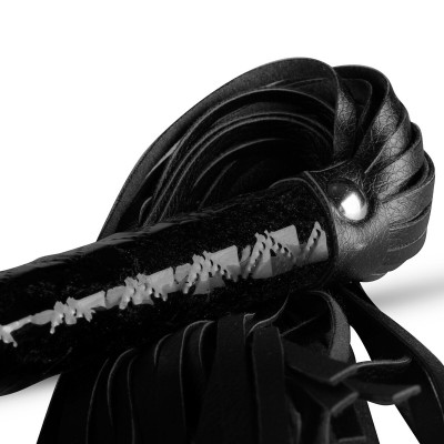 Батіг-флогер Whipped - Beat It Flogger - Black, екошкіра Батіг-флогер Whipped - Beat It Flogger - Black, екошкіра
