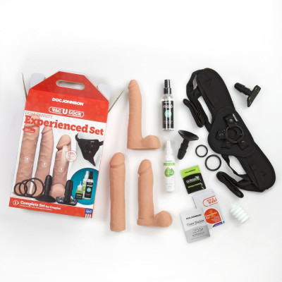 Набір для страпону Doc Johnson Vac-U-Lock Dual Density Experienced Set, діаметр 2х7см, 7,7см Набір для страпону Doc Johnson Vac-U-Lock Dual Density Experienced Set, діаметр 2х7см, 7,7см