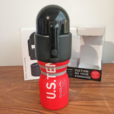 Вакуумна насадка Tenga Vacuum Controller з мастурбатором US Deep Throat Cup, єдиний, що смокче Вакуумна насадка Tenga Vacuum Controller з мастурбатором US Deep Throat Cup, єдиний, що смокче