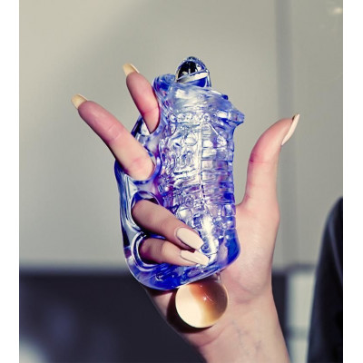 Мастурбатор Fleshlight Fleshskins Grip Blue Ice, надійна фіксація на руці, відмінно для пар та мінет Мастурбатор Fleshlight Fleshskins Grip Blue Ice, надійна фіксація на руці, відмінно для пар та мінет