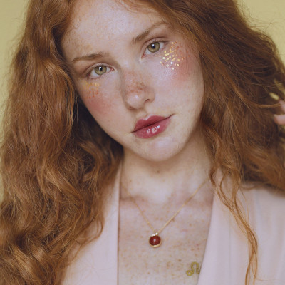 Набір Bijoux Indiscrets HOROSCOPE - Leo (Лев) вібратор на палець, гель для клітора, підвіска Набір Bijoux Indiscrets HOROSCOPE - Leo (Лев) вібратор на палець, гель для клітора, підвіска