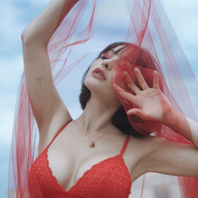 Набір Bijoux Indiscrets HOROSCOPE - Aries (Овен) вібратор на палець, гель для клітора, підвіска Набір Bijoux Indiscrets HOROSCOPE - Aries (Овен) вібратор на палець, гель для клітора, підвіска