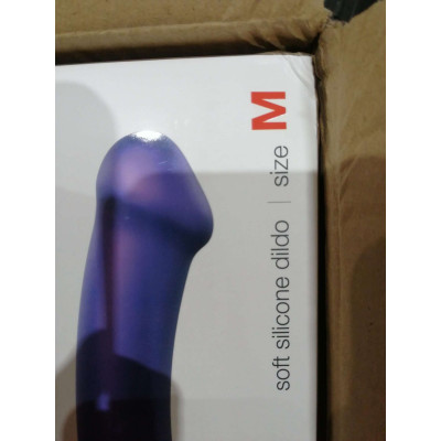 Насадка для страпона Strap-On-Me Mono Density Dildo Violet M (мятая упаковка) Насадка для страпона Strap-On-Me Mono Density Dildo Violet M (мятая упаковка)