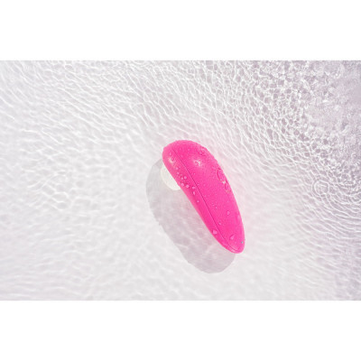 Вакуумный клиторальный стимулятор Womanizer Starlet 3 Pink Вакуумный клиторальный стимулятор Womanizer Starlet 3 Pink