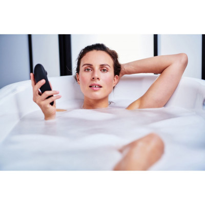 Вакуумный клиторальный стимулятор Womanizer Classic 2 Black Вакуумный клиторальный стимулятор Womanizer Classic 2 Black