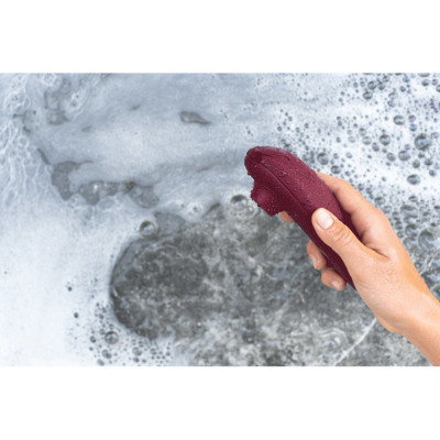 Вакуумный клиторальный стимулятор Womanizer Classic 2 Bordeaux Вакуумный клиторальный стимулятор Womanizer Classic 2 Bordeaux