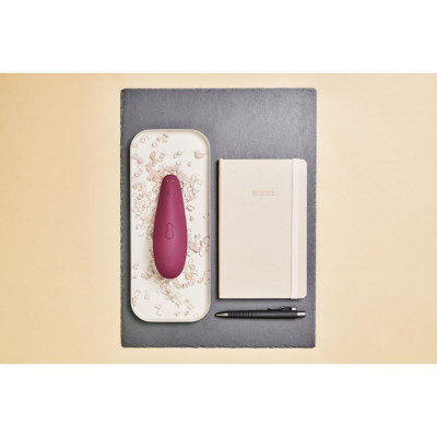 Вакуумный клиторальный стимулятор Womanizer Classic 2 Bordeaux Вакуумный клиторальный стимулятор Womanizer Classic 2 Bordeaux