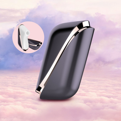 Вакуумный клиторальный стимулятор Satisfyer Traveler, корпус-чехол на магнитах Вакуумный клиторальный стимулятор Satisfyer Traveler, корпус-чехол на магнитах