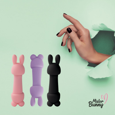 Міні-вібратор FeelzToys Mister Bunny Pink з двома насадками Міні-вібратор FeelzToys Mister Bunny Pink з двома насадками