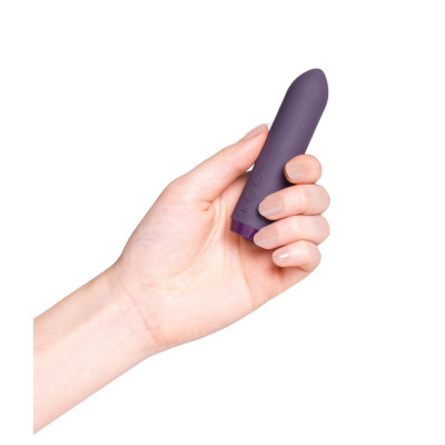 Мінівібратор Je Joue - Classic Bullet Vibrator Purple з глибокою вібрацією і фіксацією на палець Мінівібратор Je Joue - Classic Bullet Vibrator Purple з глибокою вібрацією і фіксацією на палець